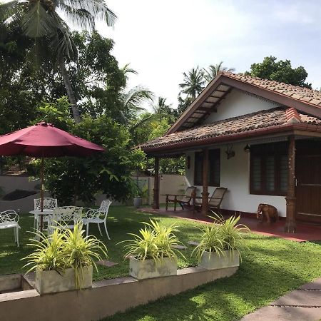Villa Bubble Sea Unawatuna Extérieur photo