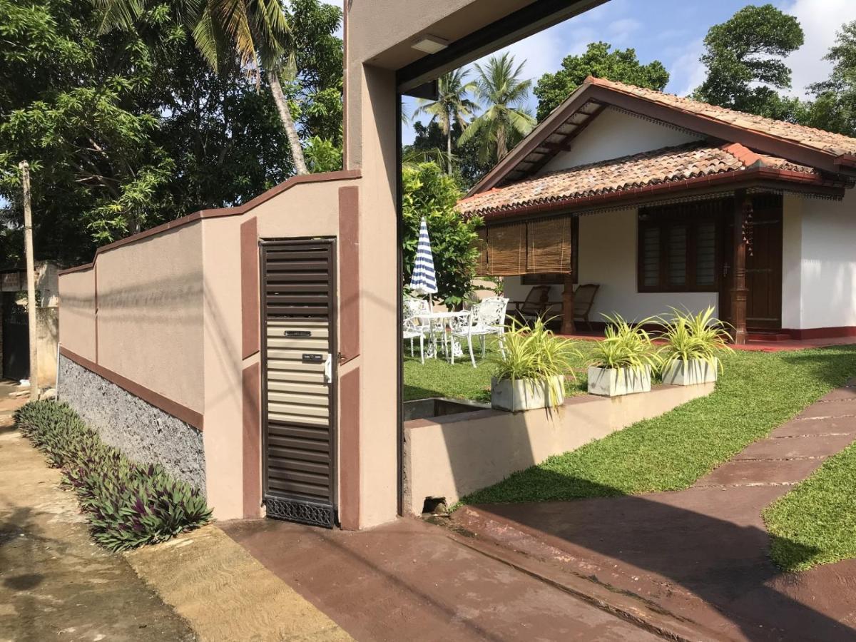 Villa Bubble Sea Unawatuna Extérieur photo
