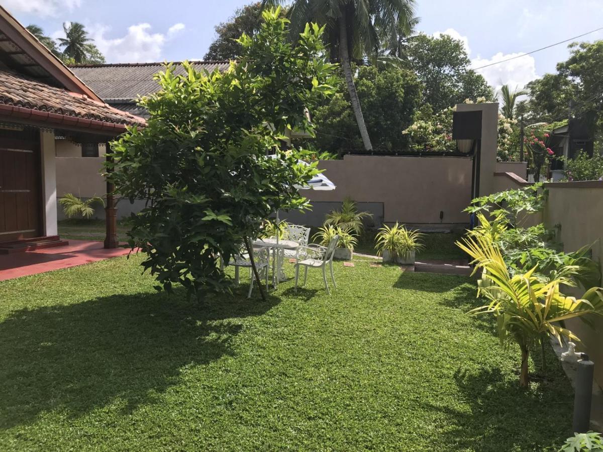 Villa Bubble Sea Unawatuna Extérieur photo